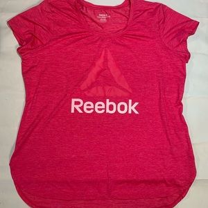 Activewear hot pink shirt